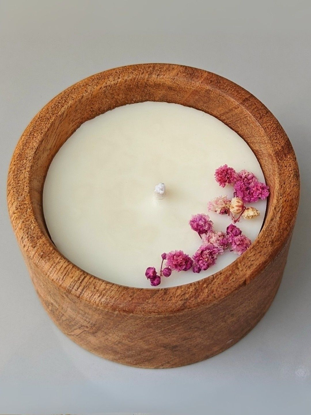 Akira Furnishings Handmade Aromatic Candle
