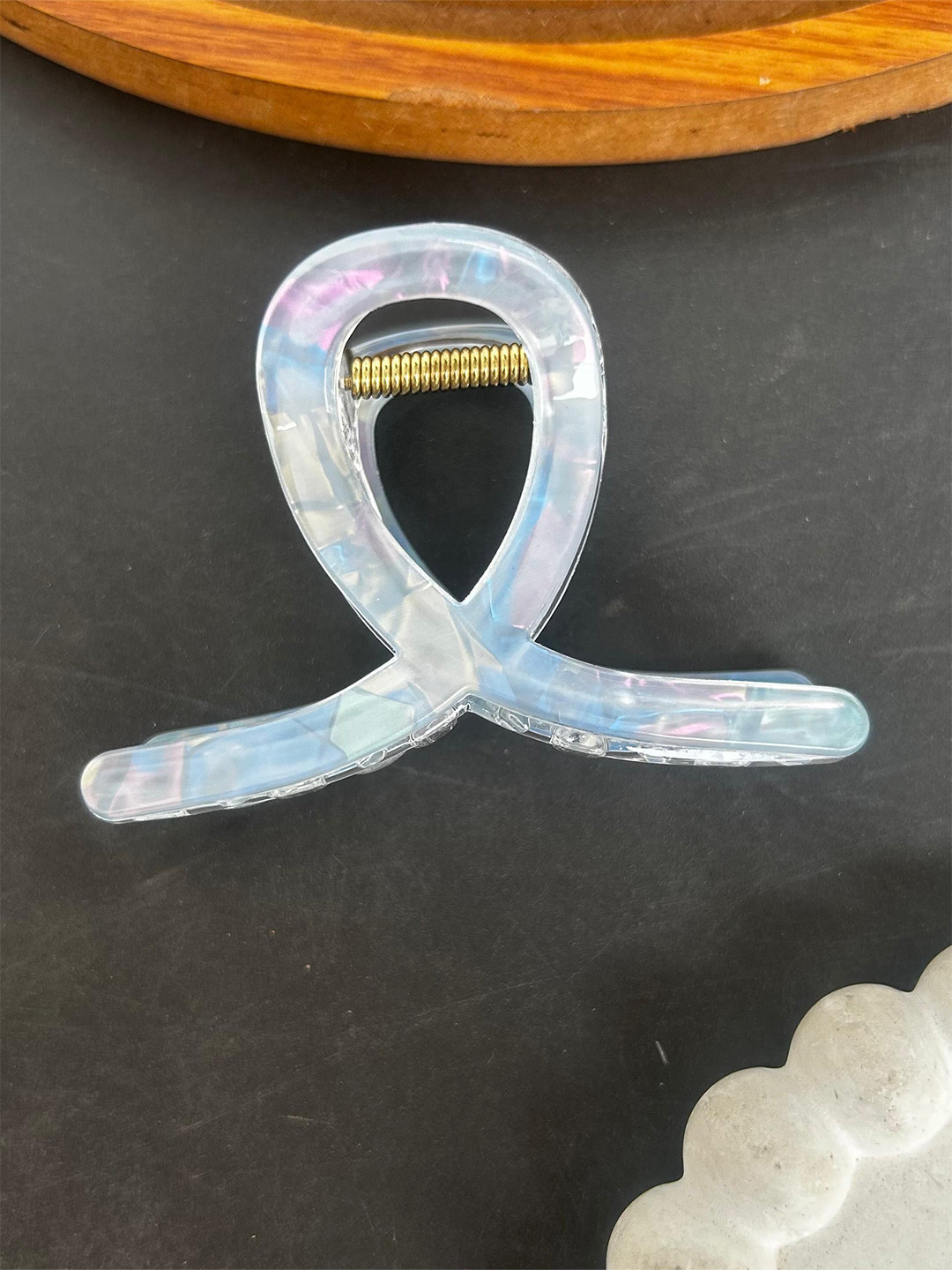 Radhya Accessories Women Blue Alligator Bofeini Infinity Hair Clip