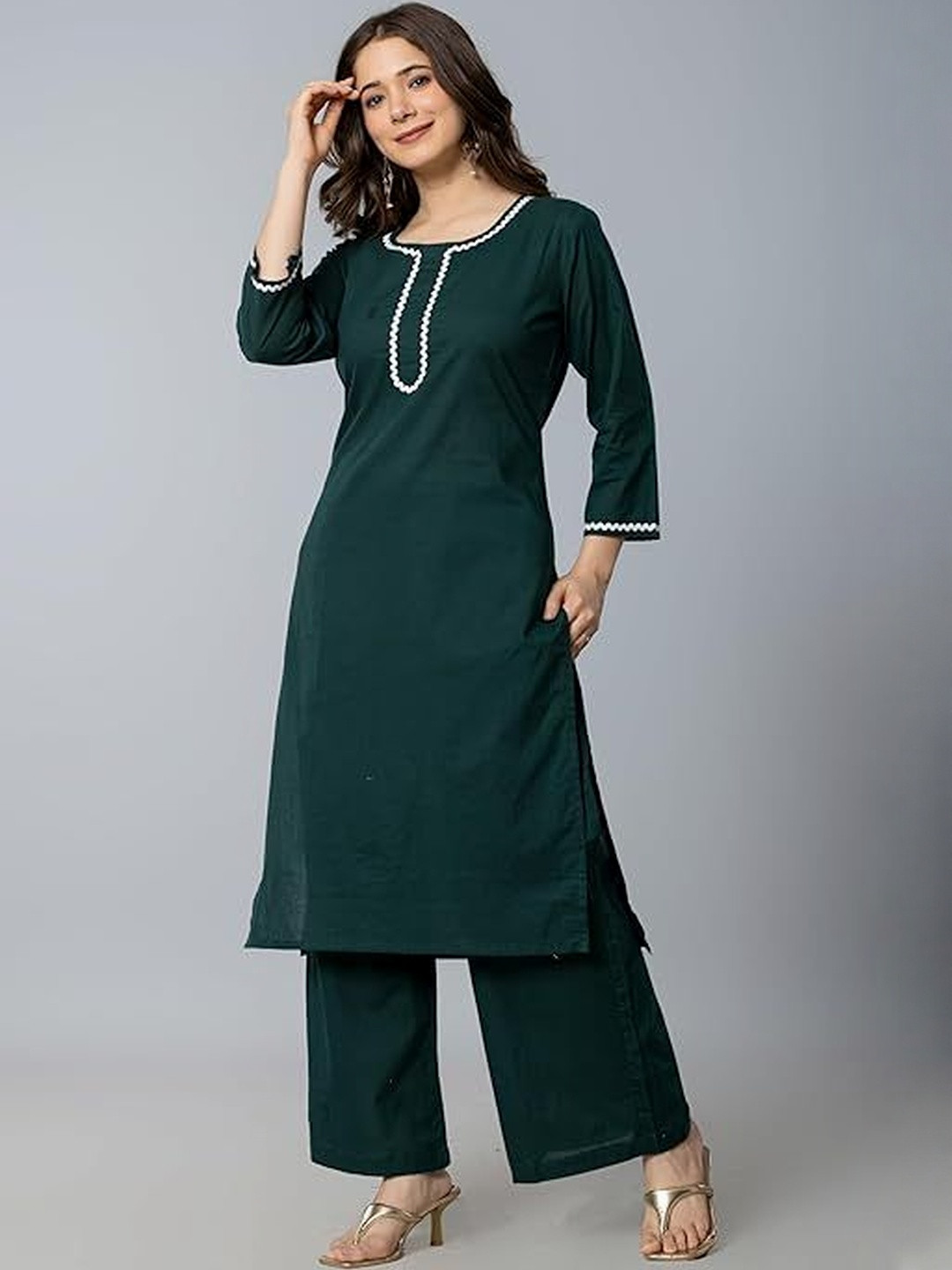 YUVVIK Straight Kurta With Palazzos