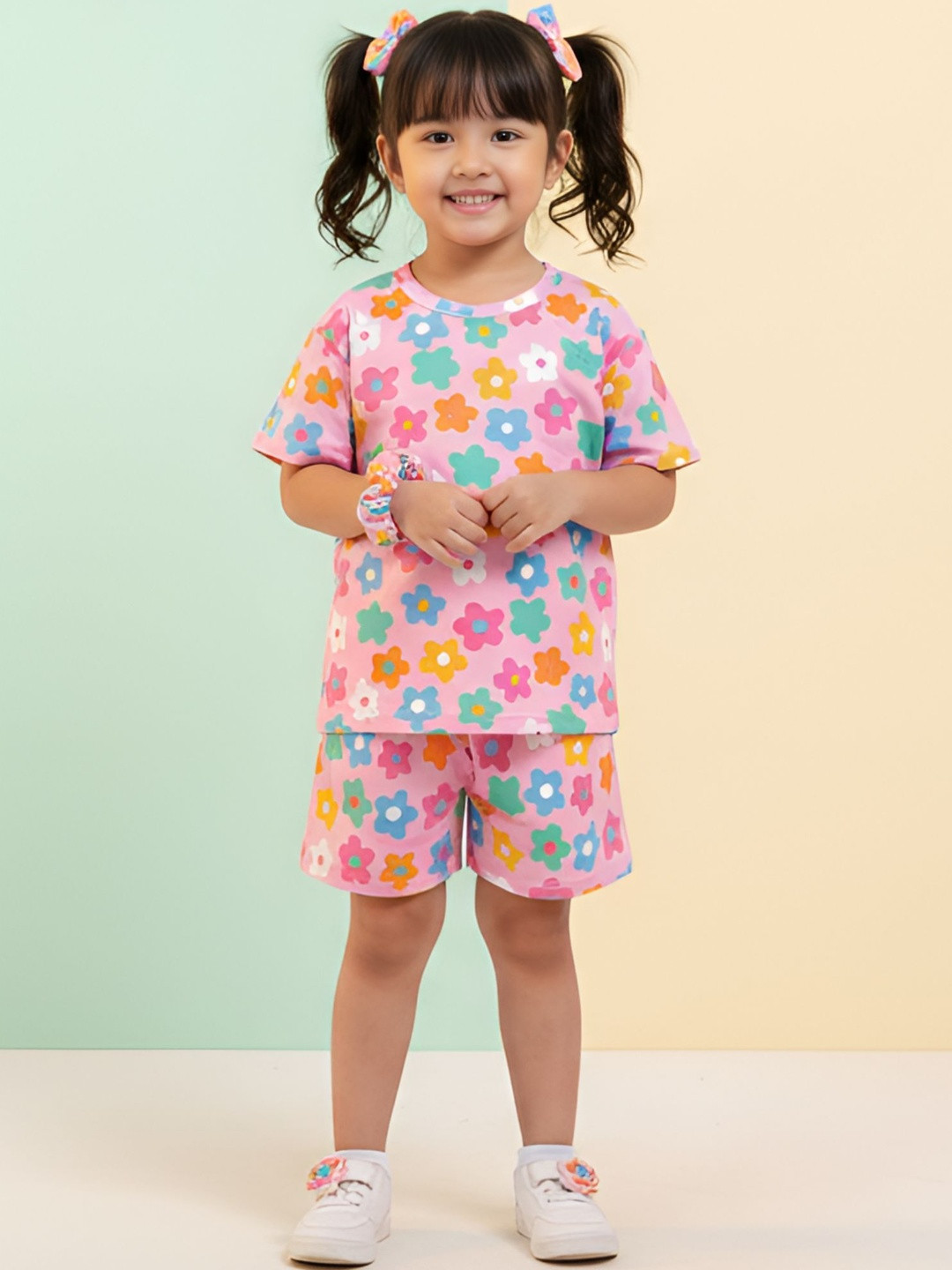 4YOU DRESSES Kids Printed Short Sleeves T-shirt With Shorts