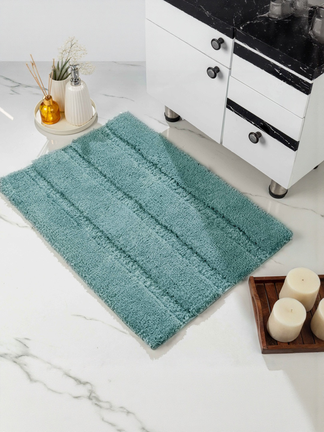 Saral Home Gia Green Striped Non Slip Thick Fluffy Soft Microfiber 2000GSM Bath Rug