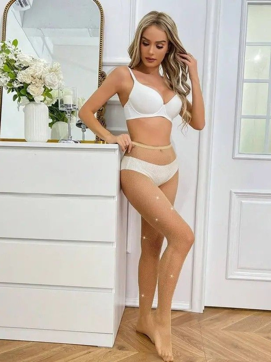 OGIMI- Ohh Give me Plus Size Women Self Design Fishnet Thigh Sheered Stockings