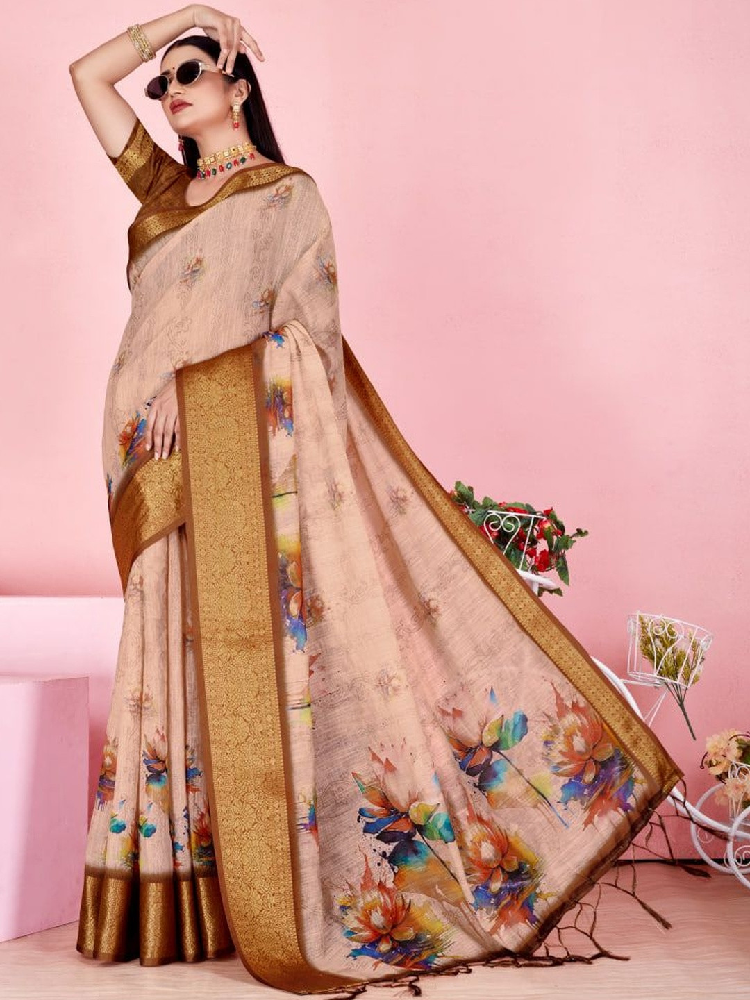 GAYATRI PATEL Floral Printed Pure Linen Saree With Blouse Piece