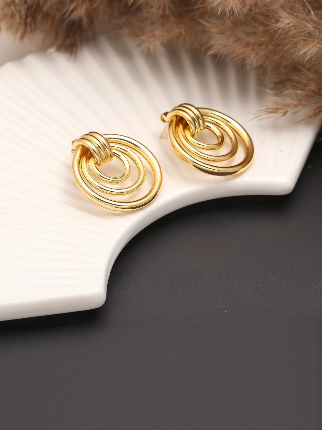 MAHTTAB Women Gold-Plated Circular Hoop Earrings