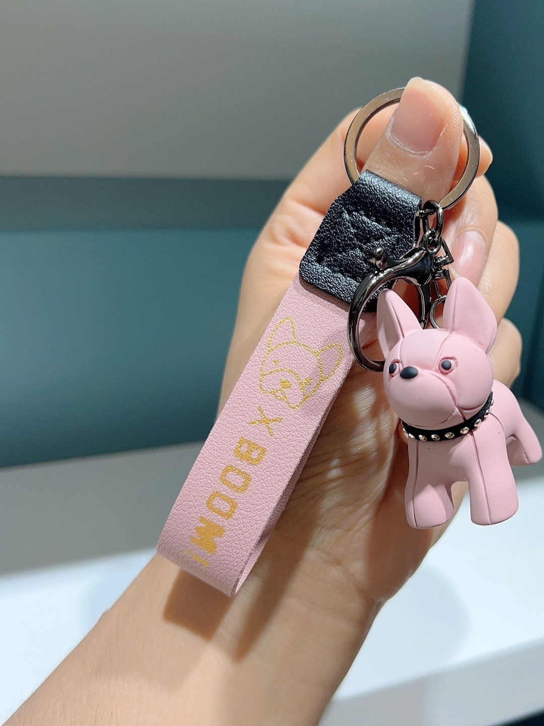 DEALSEVEN FASHION  Bulldog Puppy Miniature Key Chain