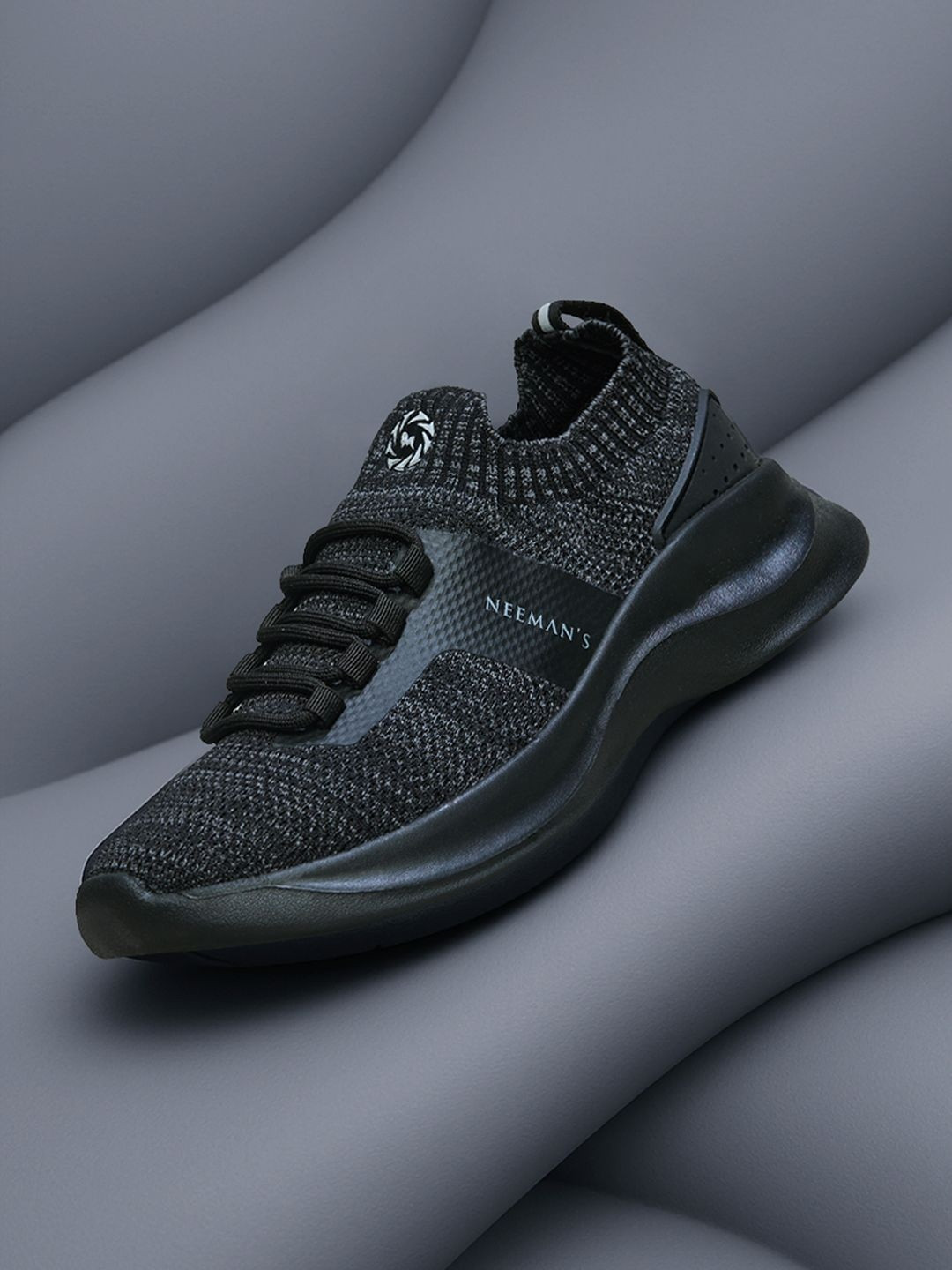 NEEMANS Men Fuse Knit Textured Pointed Toe Mesh Sneakers