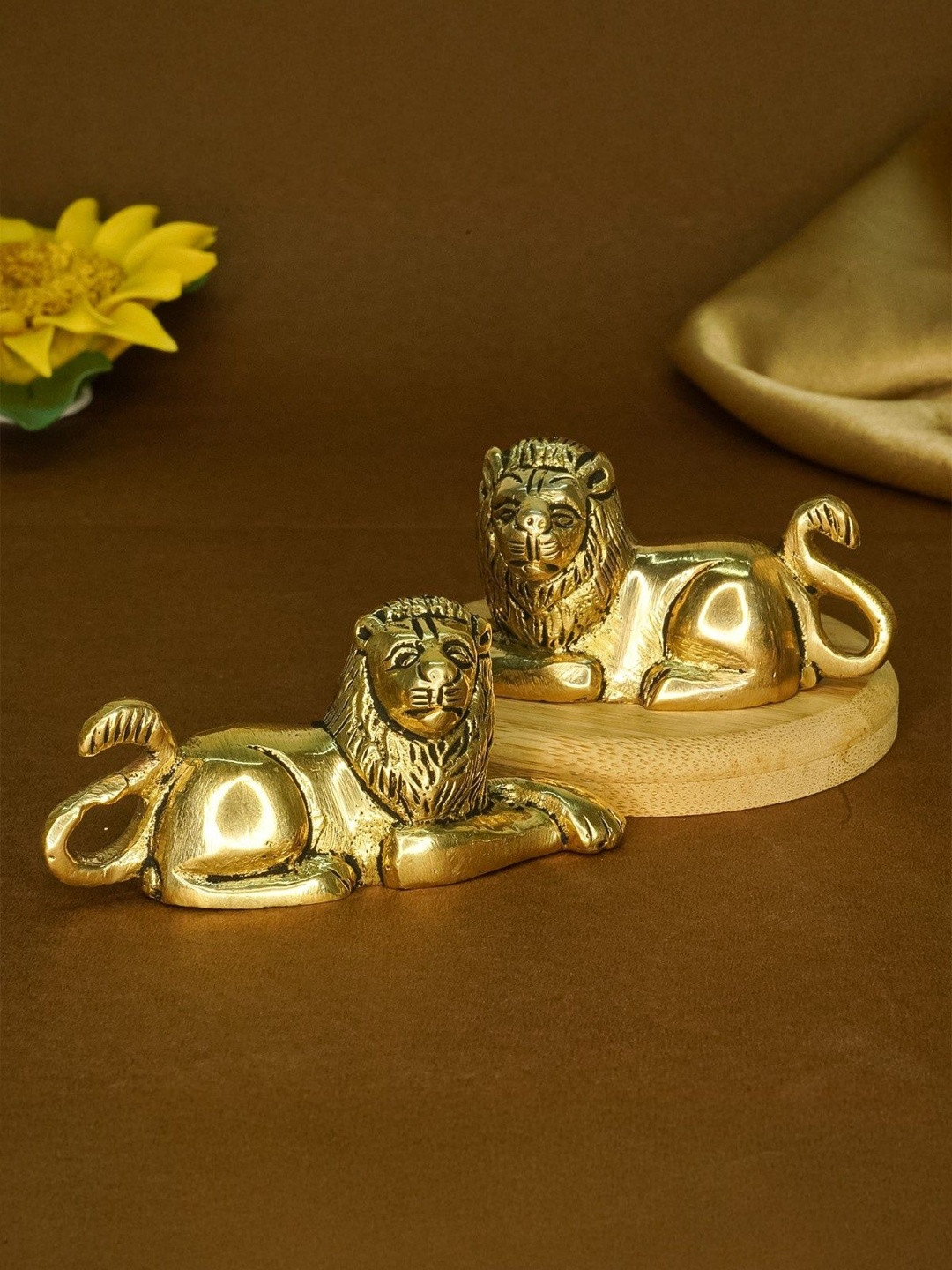 Ekhasa Gold-Toned Pair Of Lion Figurine Showpiece