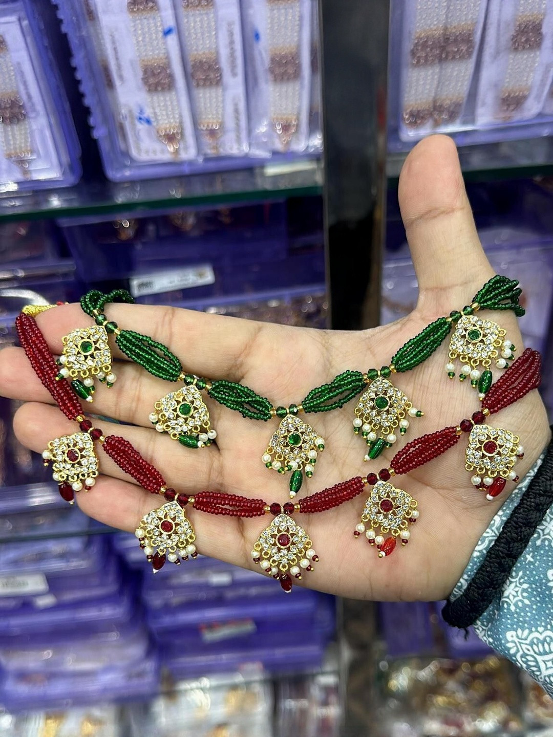 MK gallery Set Of 2 Artificial Stones And Beaded Statement Necklace