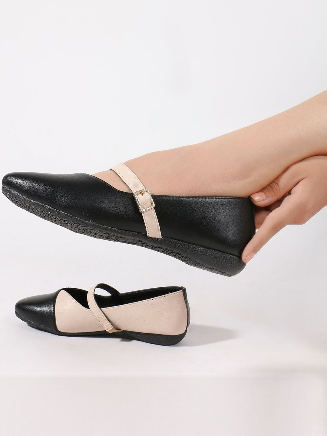 Chemistry Women Striped Round Toe No Back Strap Mary Janes Flats