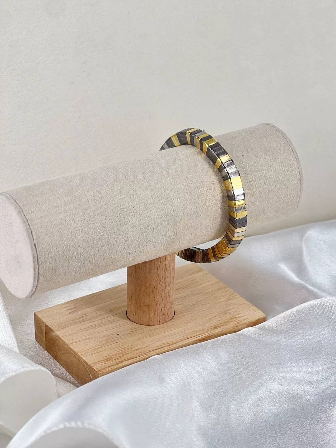 Just Lil Things Women Striped Design Bracelet