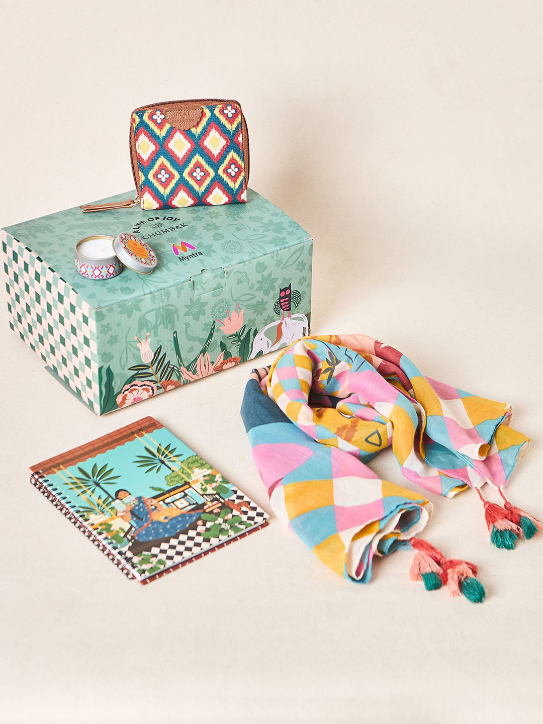 Chumbak Unisex Wallet, Candle, Scarf & Spiral Notebook Accessory Gift Set