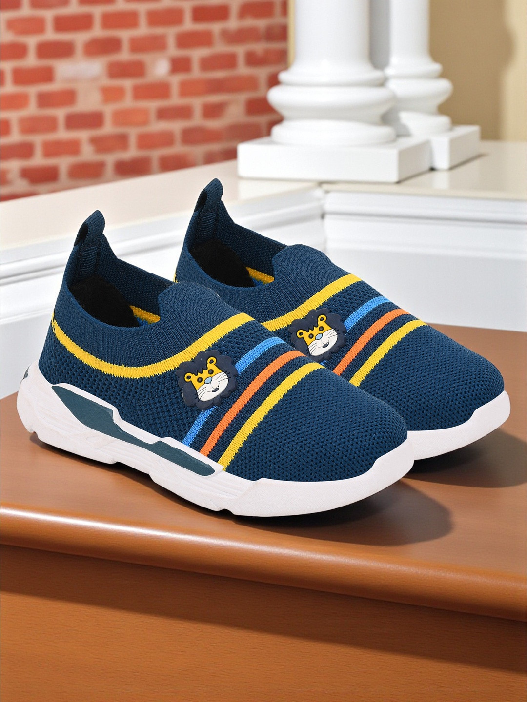 Trump Boys Striped Round Toe Slip-On Sneakers