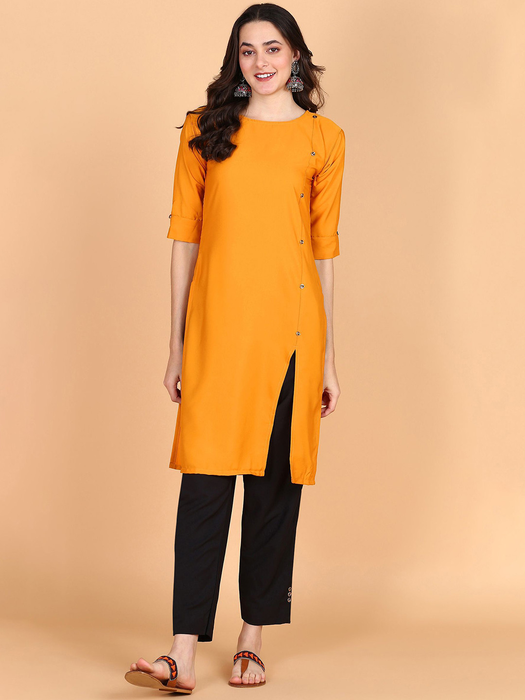 Aiza Collection Boat Neck Short Sleeves Straight Kurta