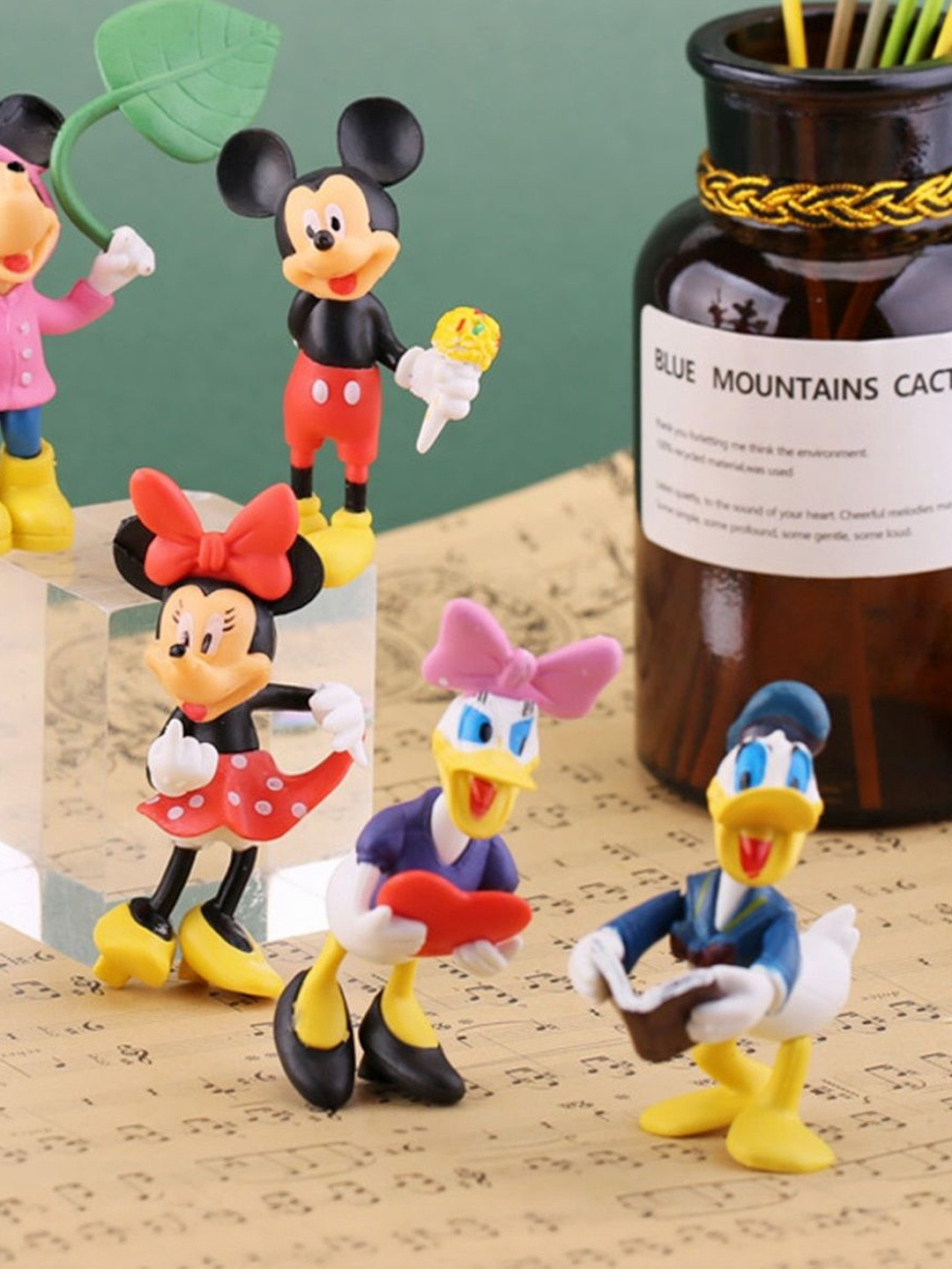 DEALSEVEN FASHION Pack Of 6 Mickey Minnie Donald Duck Mini Figurine Decorationse