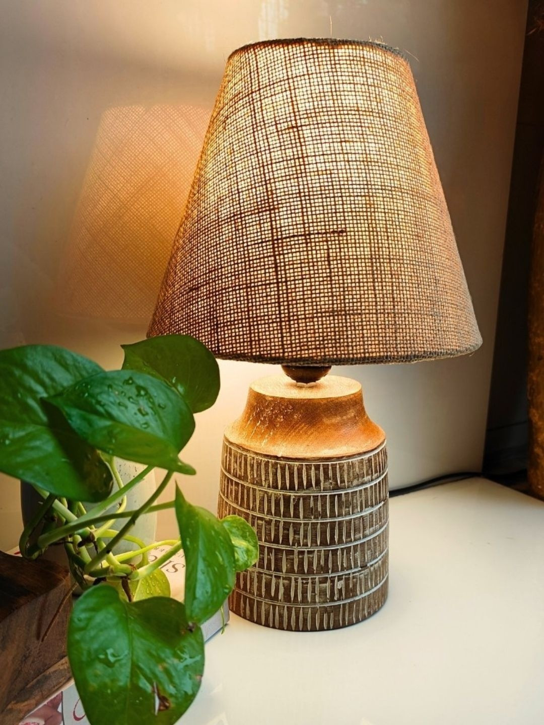 Akira Furnishings Brown Wood Frusturical Shaped Table Lamp