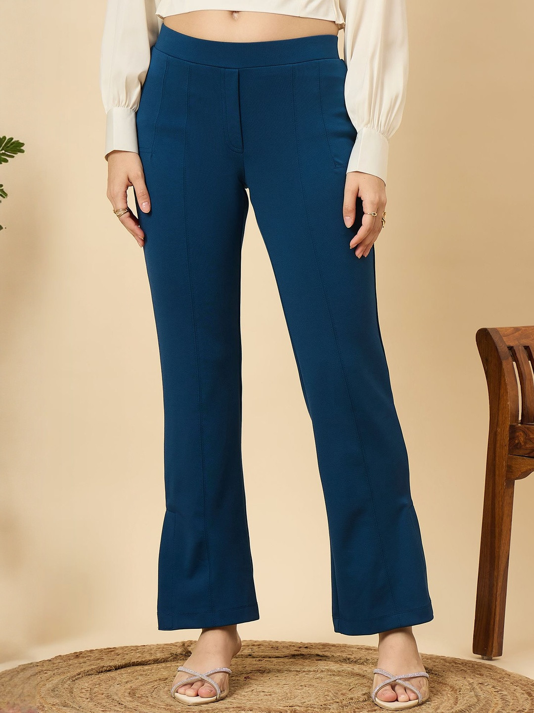 LE BOURGEOIS Women Tailored Bootcut Mid-Rise Trousers