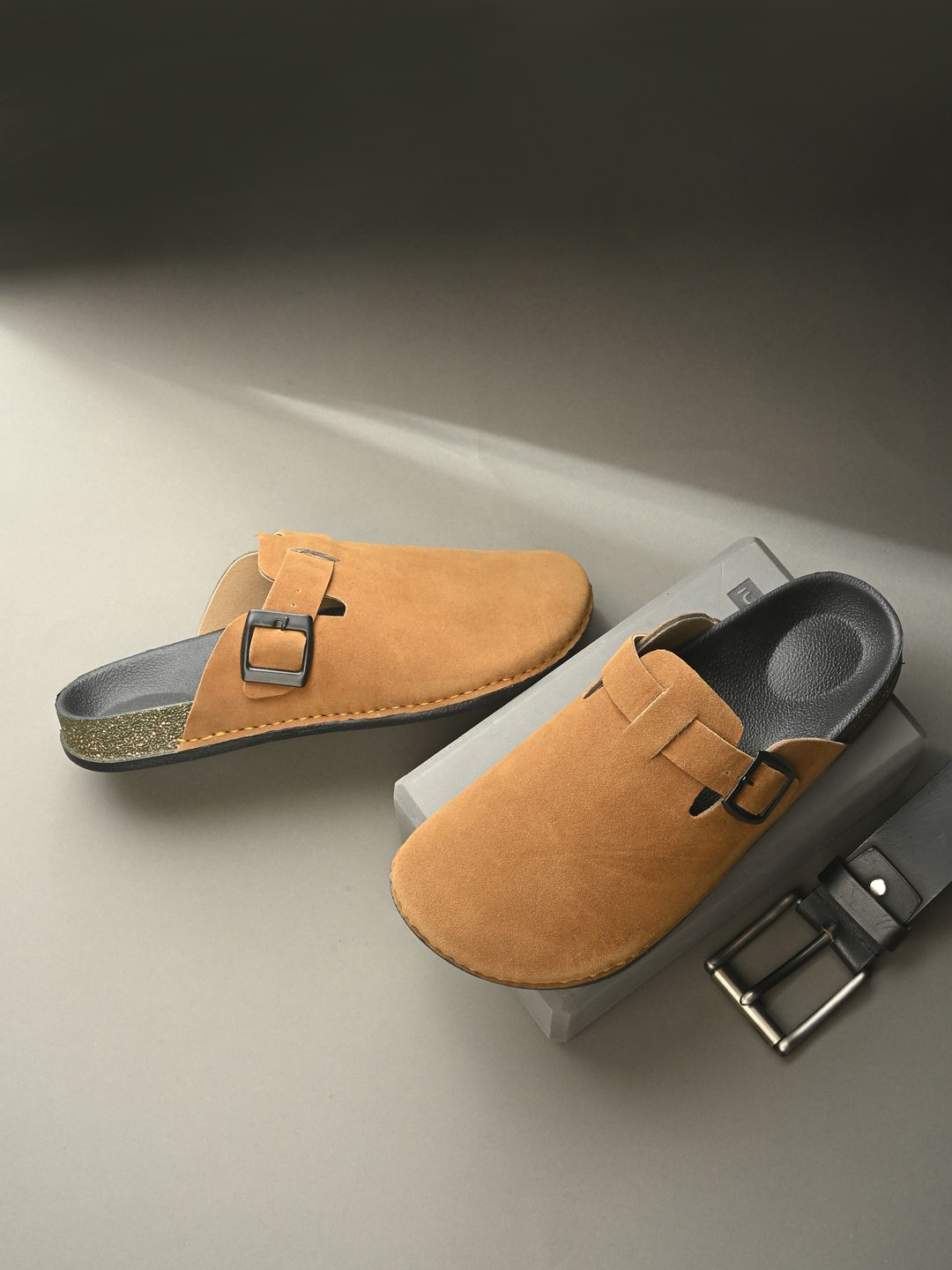 MENGLER Men Round Toe Leather Comfort Sandals With Buckles