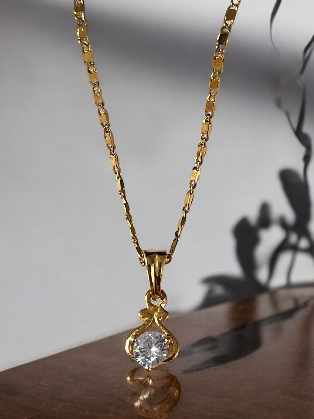 GARNISHA Gold-Plated Teardrop Shaped Pendants with Chains