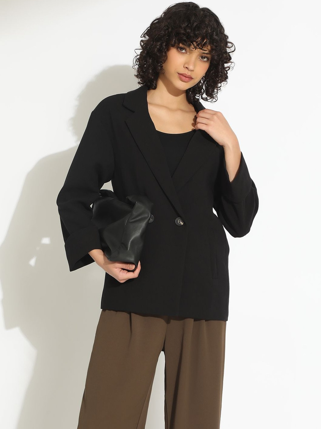 SHOWOFF Women Black Cotton Blend Notched Lapel Double-Breasted Shoulder Pads Blazer