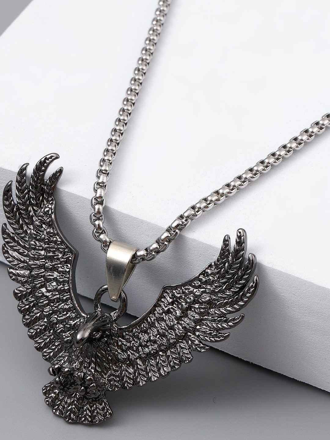 kazare Men Oxidised Animal Shaped Pendant With Chain