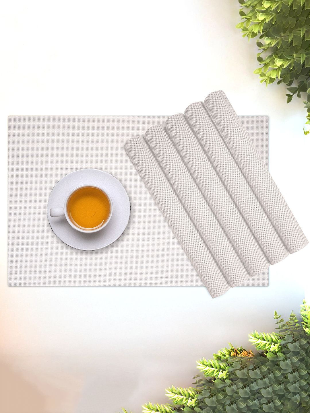 Kuber Industries White 6 Pieces Border-Chatai Heat Resistant Reusable Table Placemat