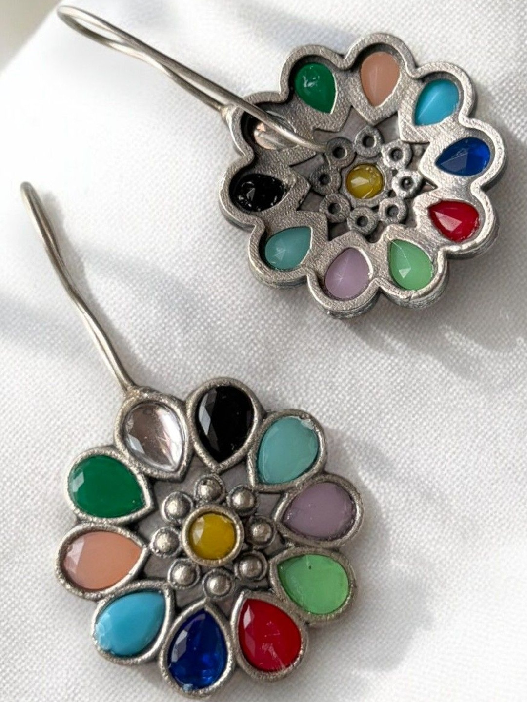 Jhumki Wala Artificial Stones Floral Drop Earrings