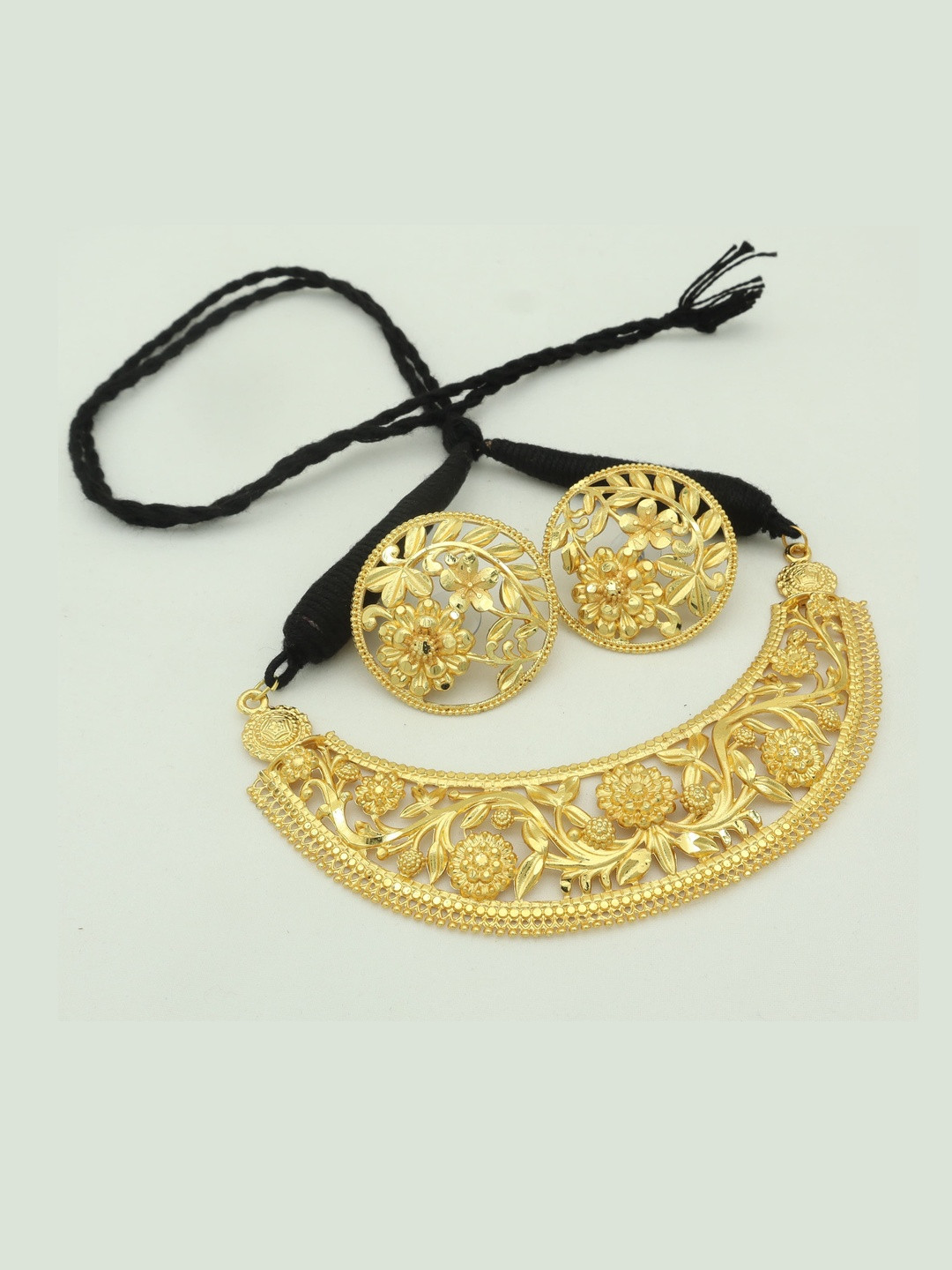 Upala 25K Gold-Plated Hansuli Necklace Jewellery Set