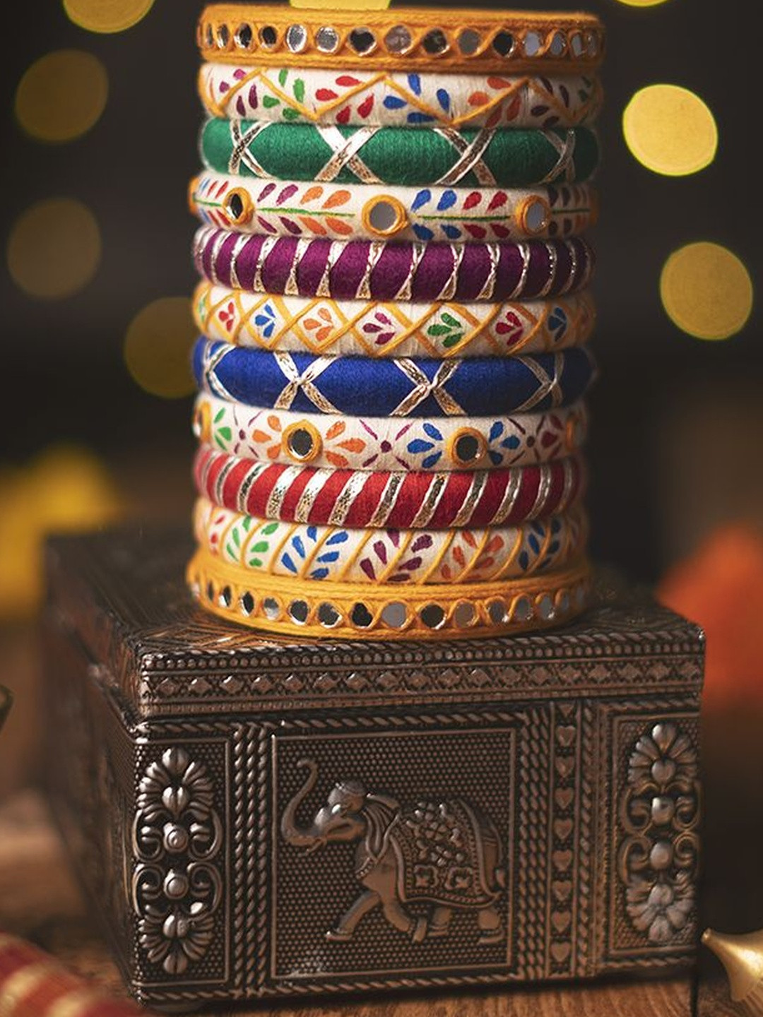 Taasha Craft Revati Set Of 11 Thread Bangles