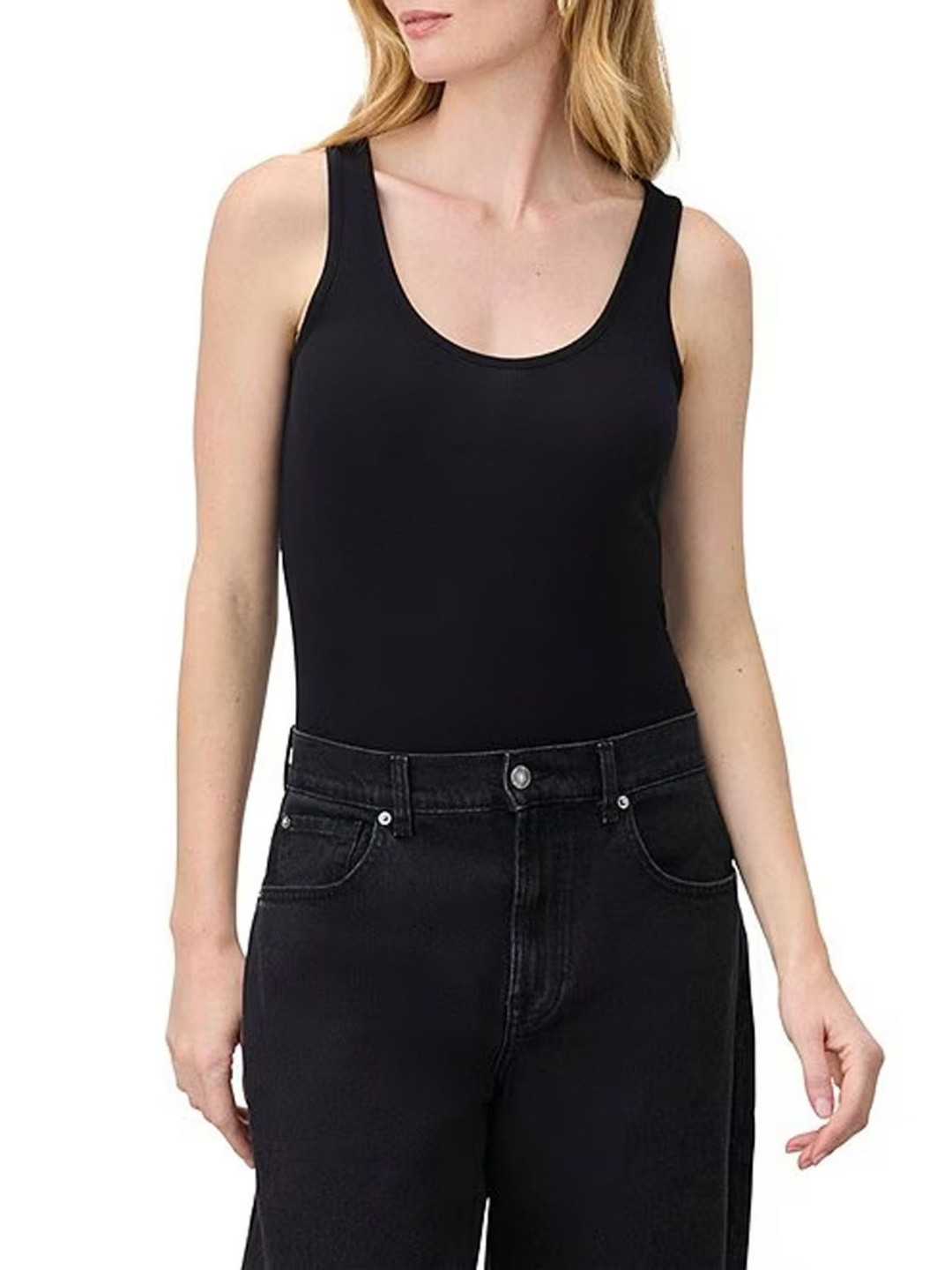 Stars and You Women Black Ribbed Scoop Neck Sleeveless Top