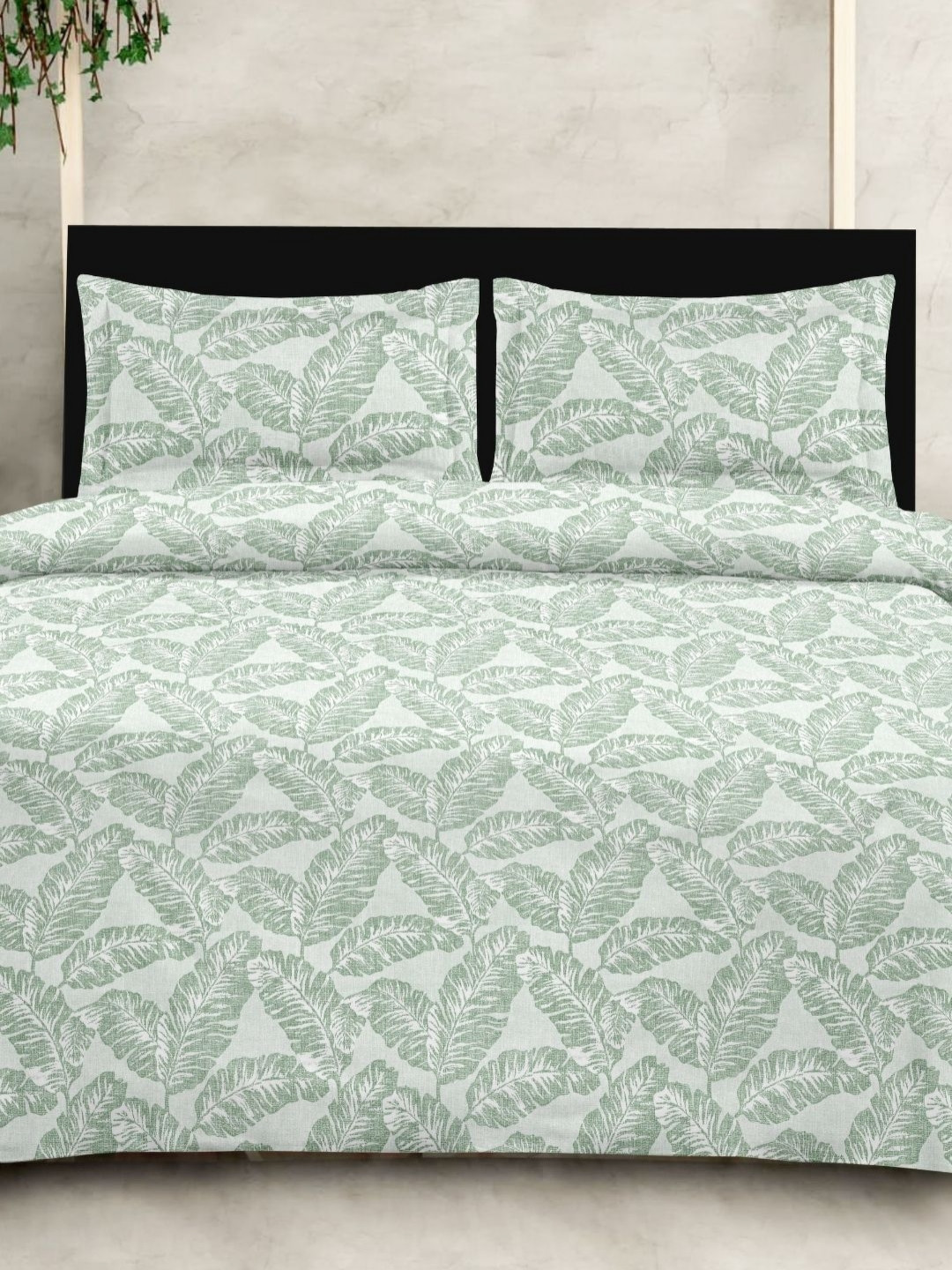 Sleeping Owls Green & White Floral 210 TC Cotton Super King Bedsheet Set 2.74 m x 2.74 m
