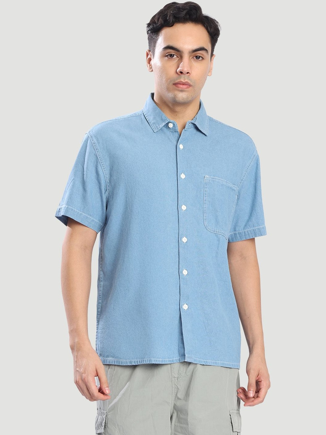 Bene Kleed Men Boxy Spread Collar Cotton Denim Shirt