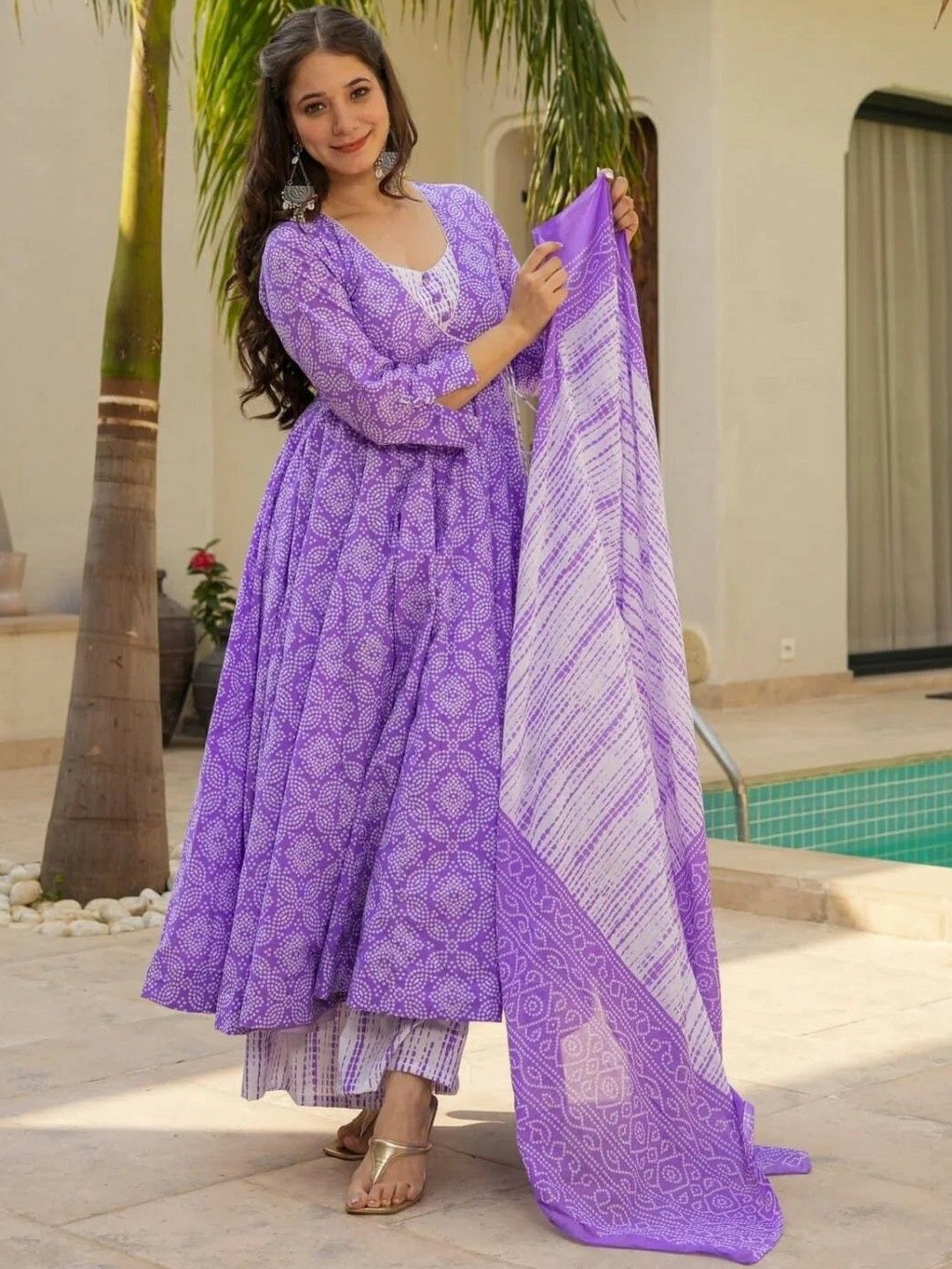 GLOSIA DESIGN Women Bandhani Printed V-Neck Anarkali Kurta with Palazzos & Dupatta