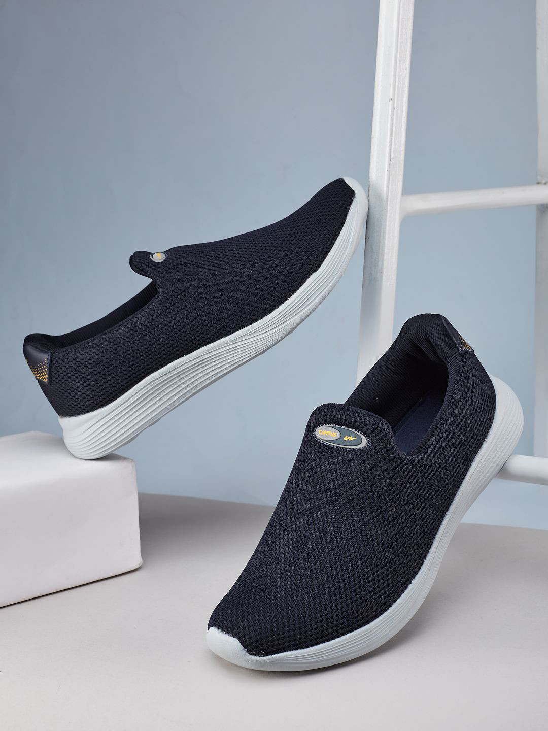 Campus COCO Men Mesh Walking Non-Marking Shoes