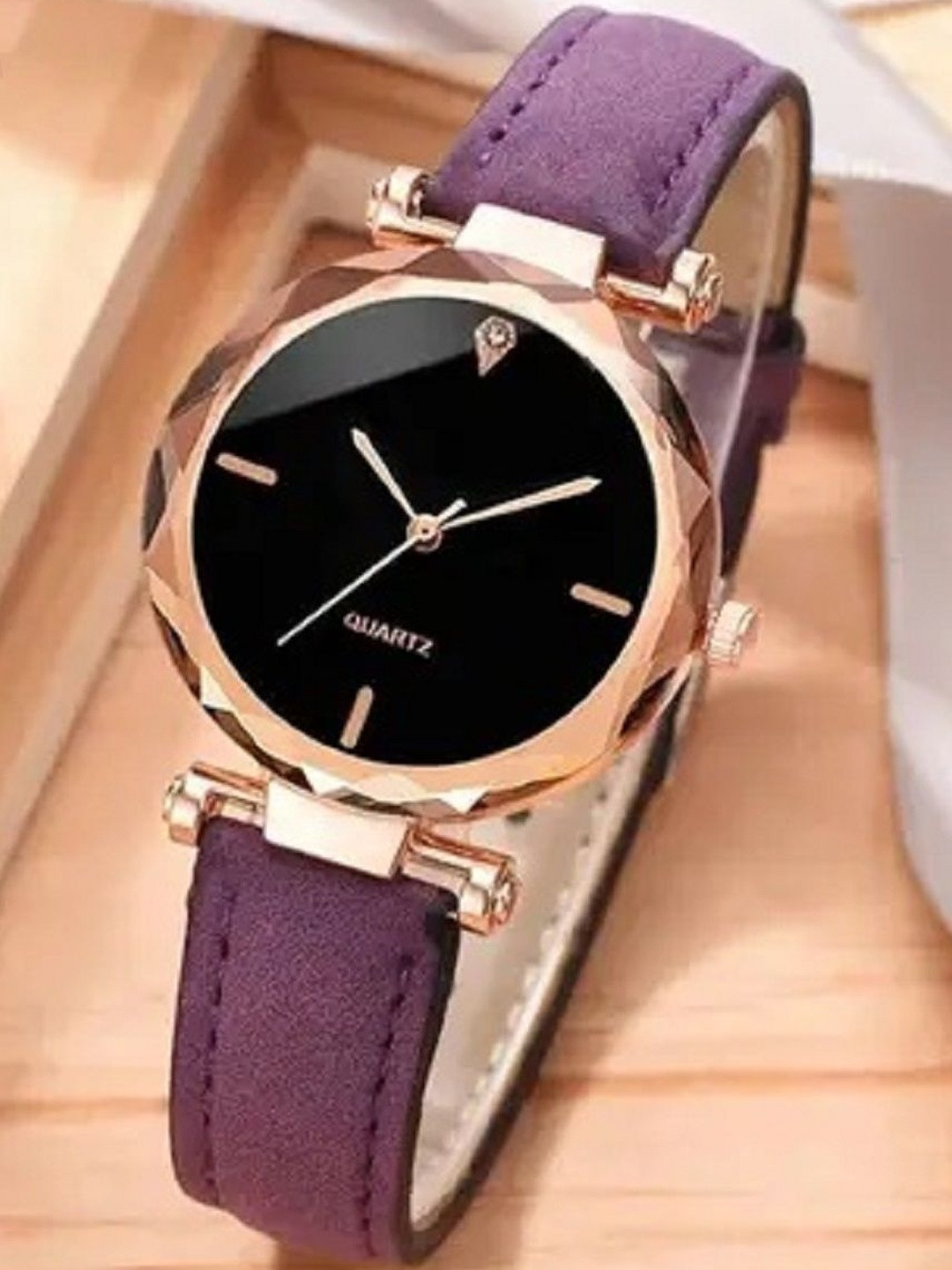 LAKSH women Dial & Leather Straps Analogue Stainless Steel Swiss Made Watch