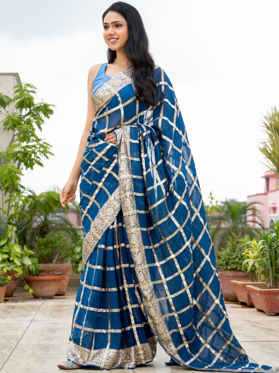 PRETTY PALLU Checked Woven Design Zari Pure Cotton Saree