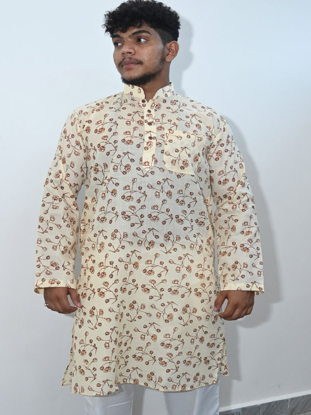 SAFAWY Men Floral Printed Straight Kurta with Trousers