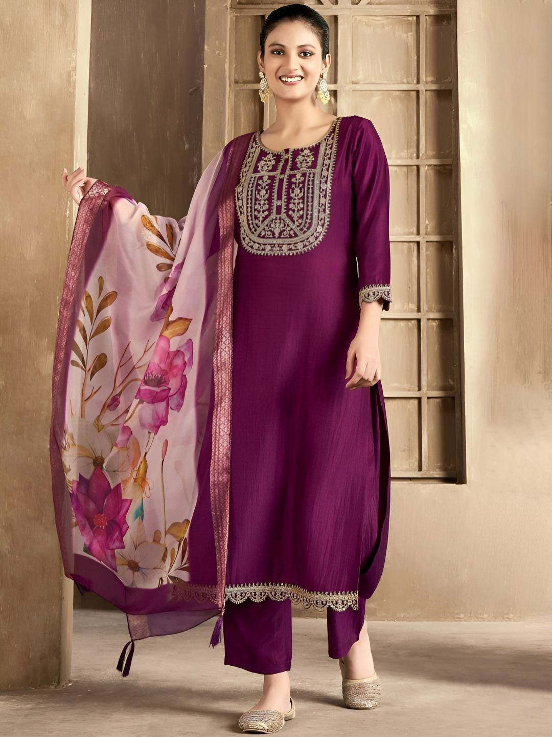 Pandurang fab Women Floral Embroidered Kurta with Trousers & Dupatta