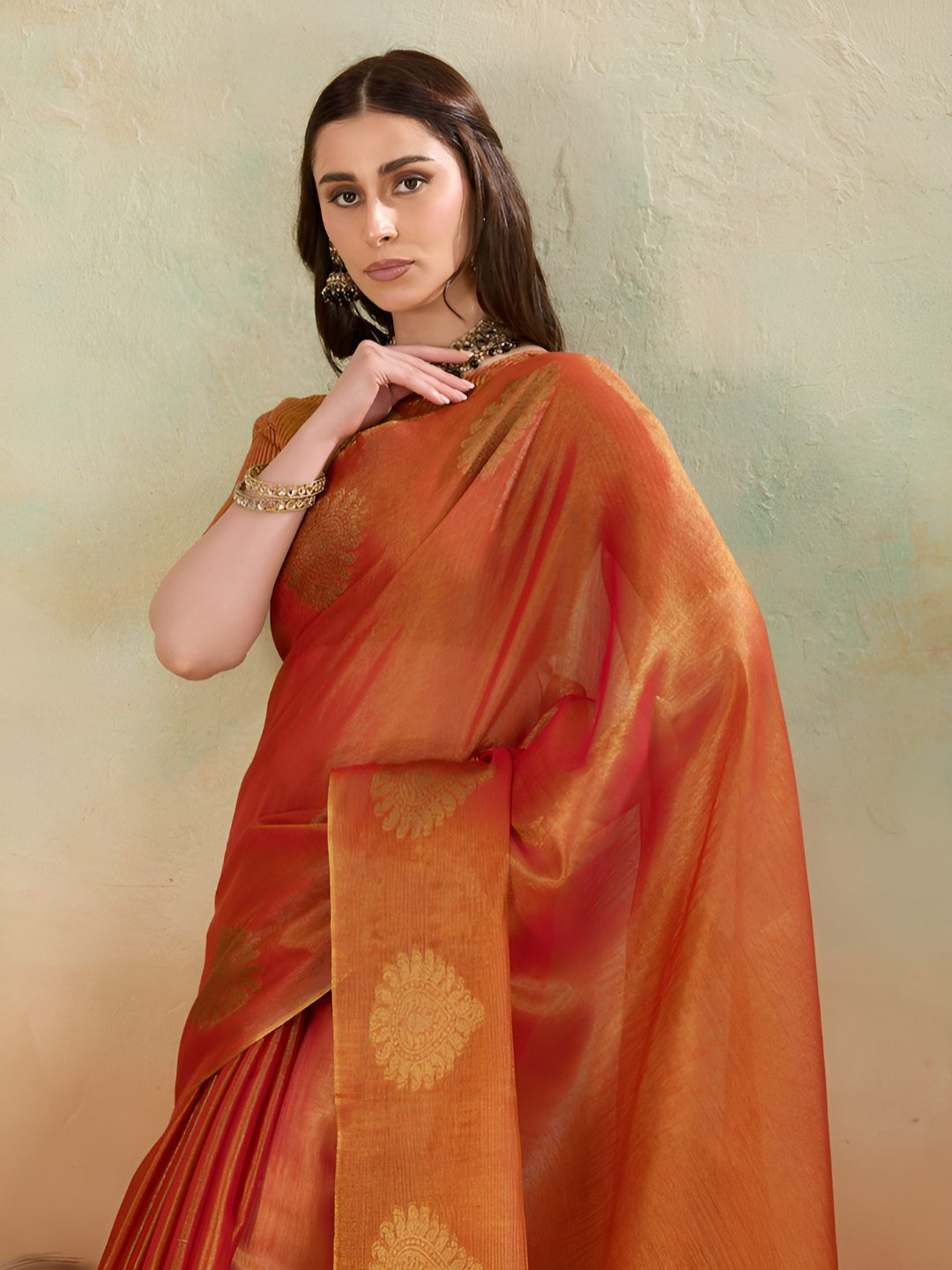 VASTRA-THE FACTORY STORE Floral Woven Design Zari Tissue Saree With Blouse Piece