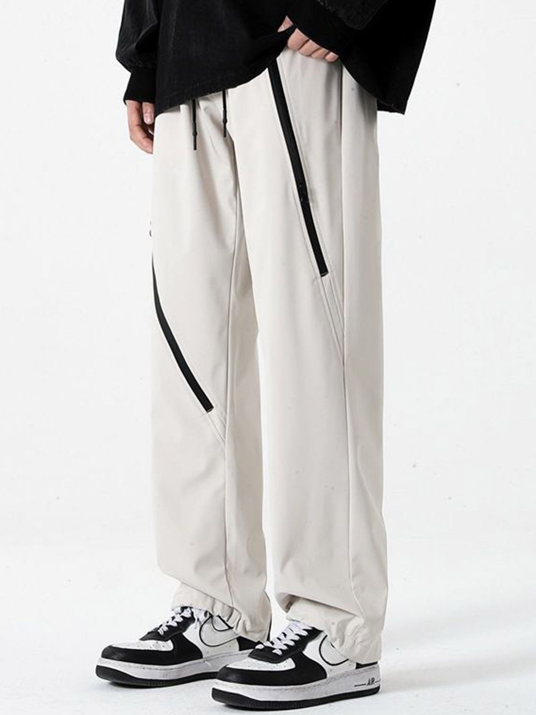 StyleCast x Revolte Men Straight Fit Monochrome Easy Wash Trouser