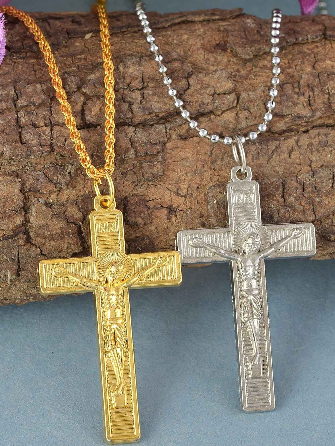 Missmister Unisex Pack Of 2 Gold & Silver Plated Jesus Christ Crucifix Pendants & Chains