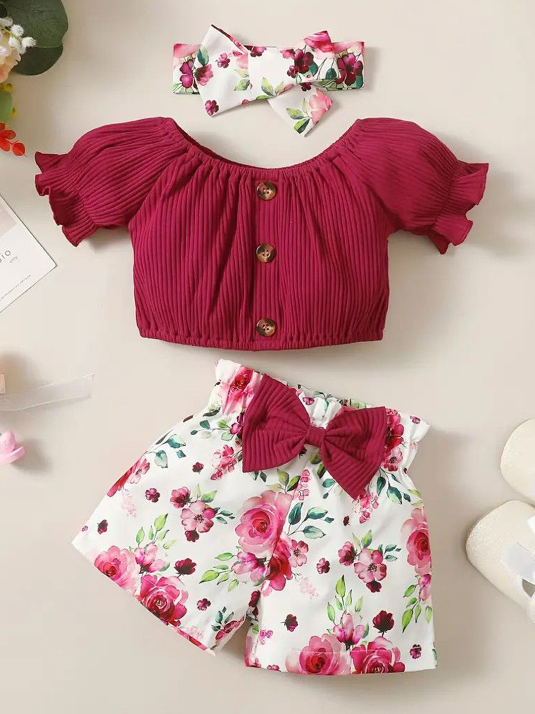 Porpy Girls Self Design Off-Shoulder Top With Shorts