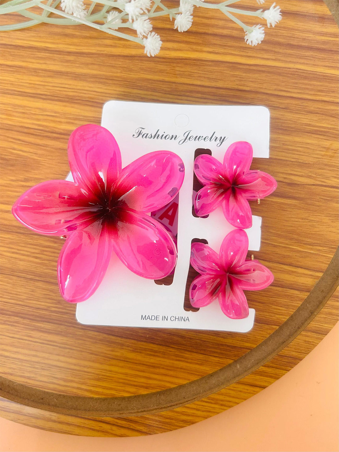 Radhya Accessories Women Set of 3 Hawaiian Flower Hair Claws Set Claw Clip