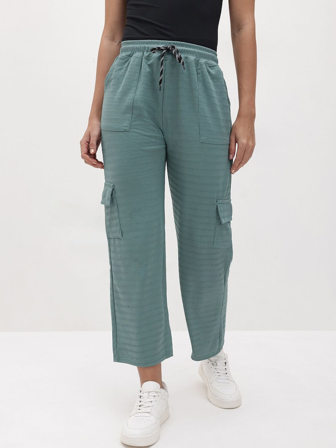 Roadster Women Cotton Casual Wear Solid Pant