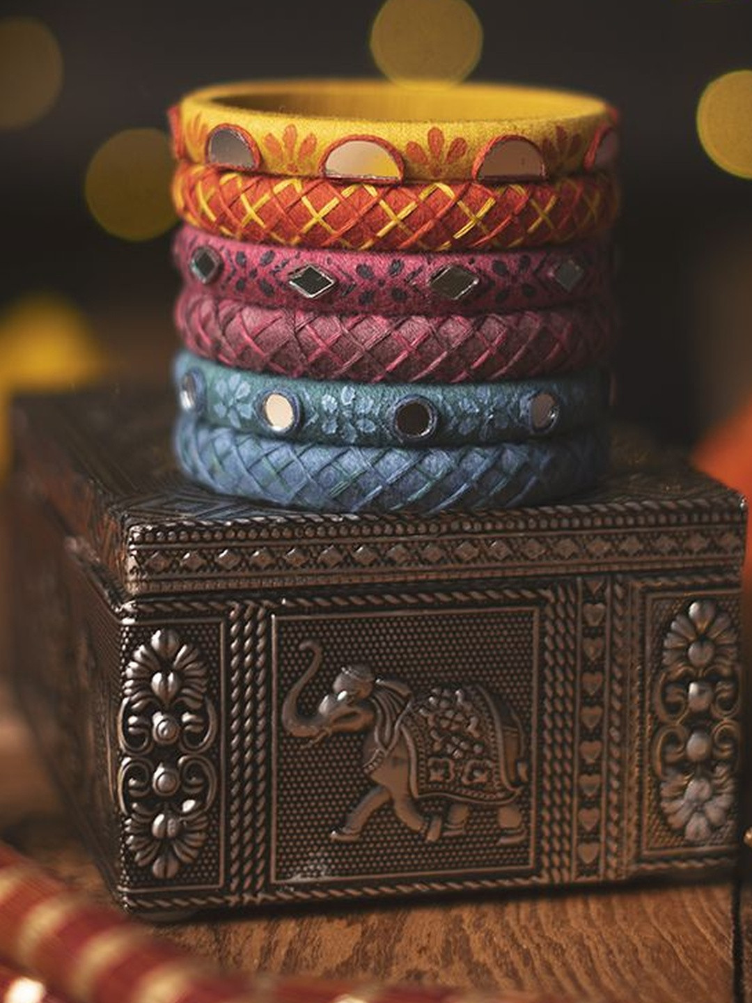 Taasha Craft Set Of 6 Mirror Work Thread Bangles