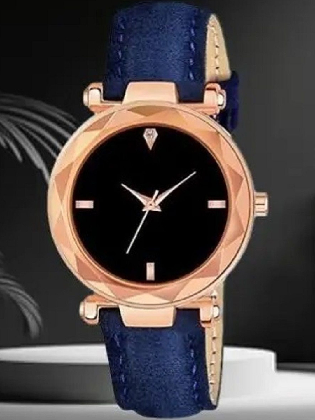 LAKSH Unisex Unique design leather watch
