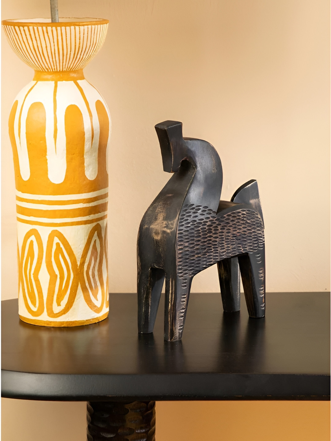 FREEDOM TREE Black Birds & Animals Wood Figurine Showpiece