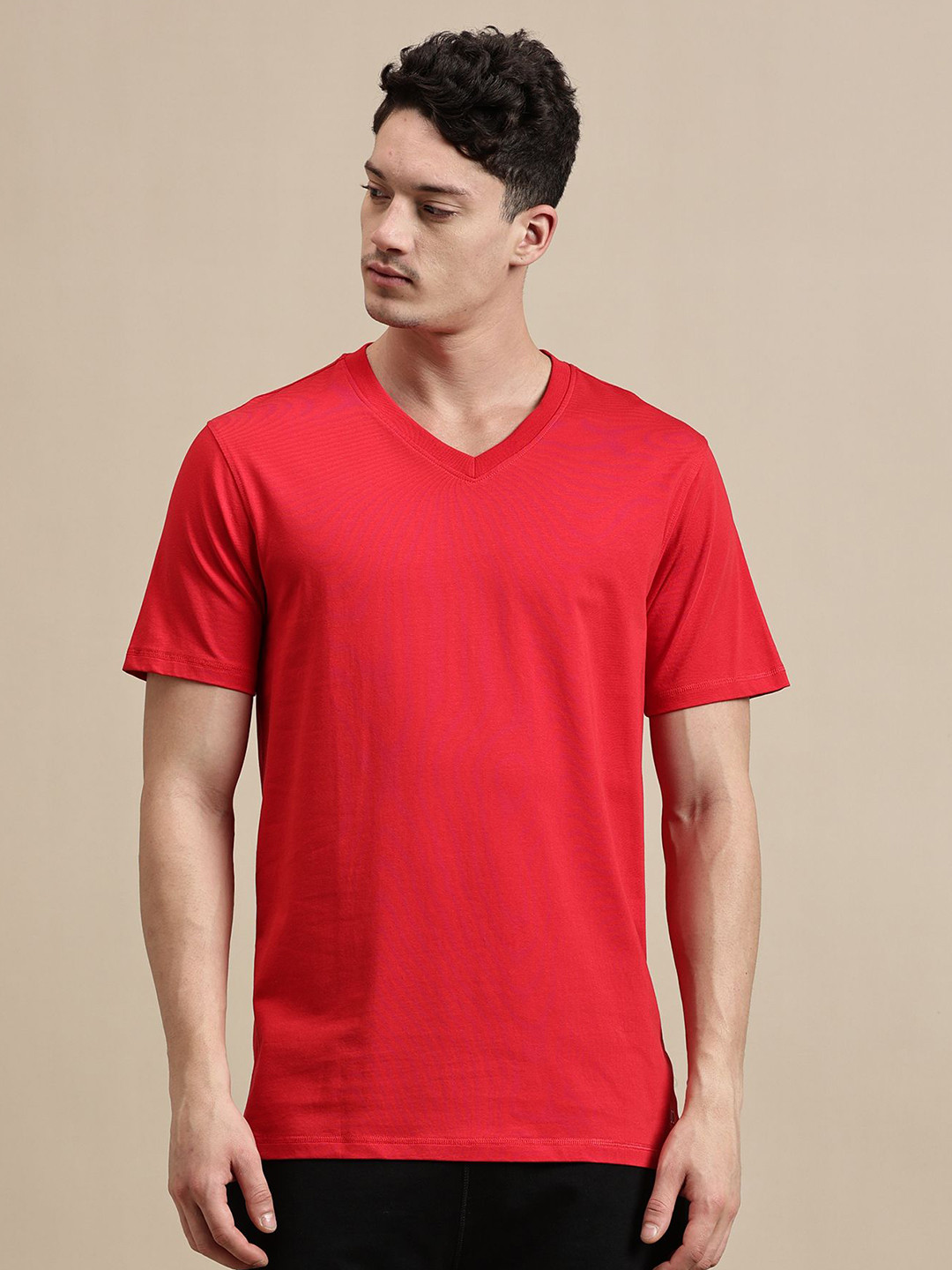 Ecolore Men Solid V-Neck Slim Fit T-shirt