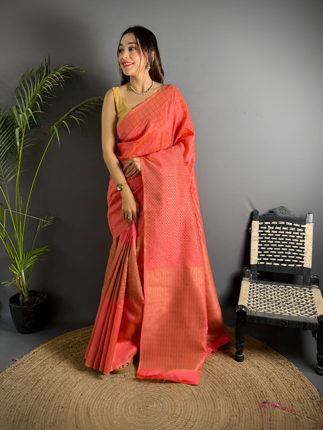 Munir Yamini Woven Design Zari Banarasi Saree