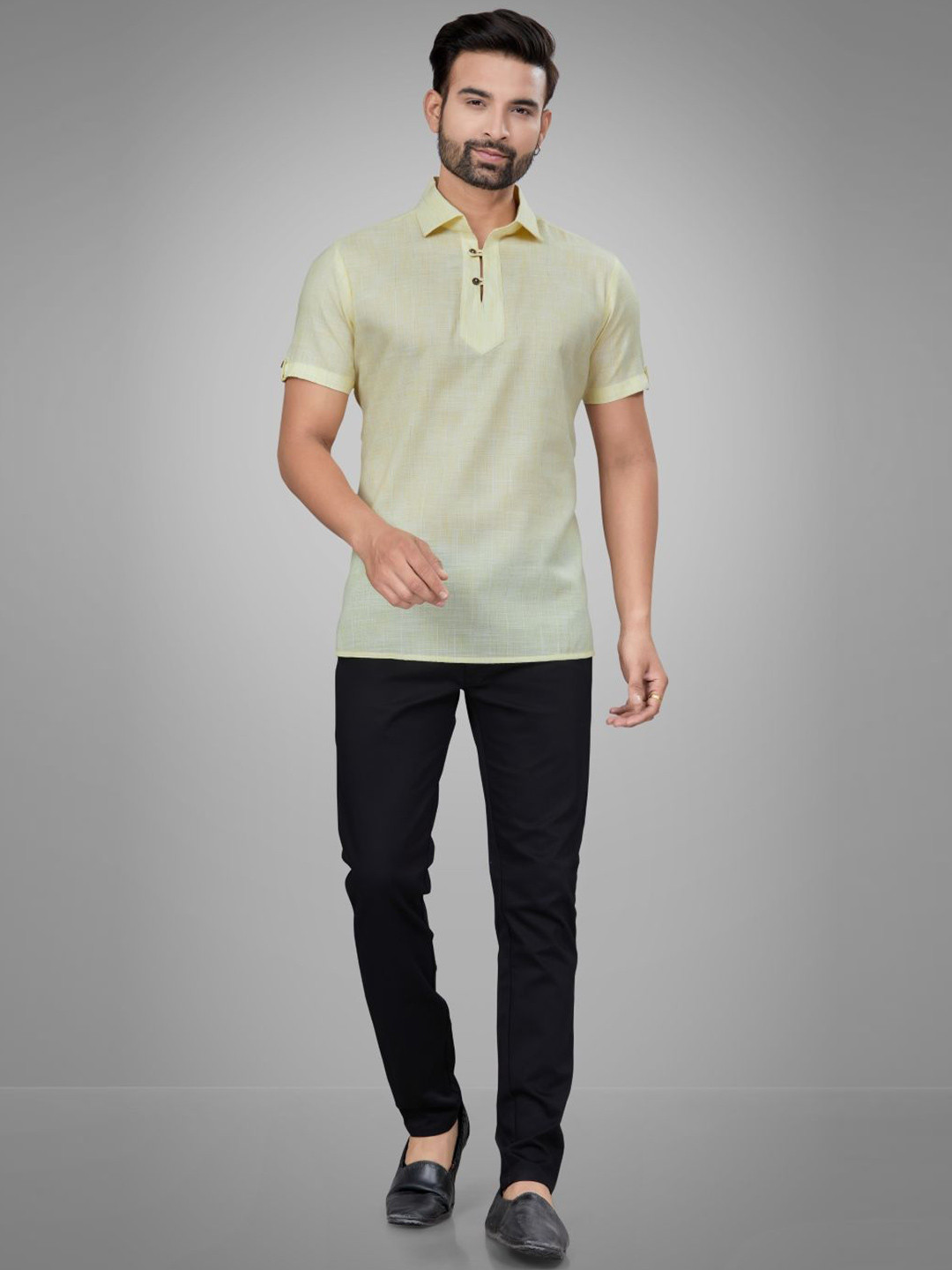 JUGG JUGG JEEYO Men Self Design Regular Fit Half Sleeve Short Kurta