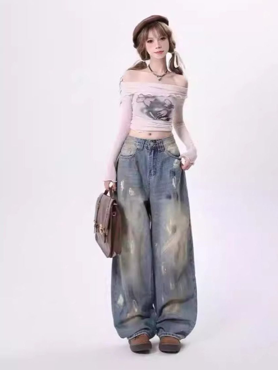 StyleCast Women Baggy Fit Mid-Rise Heavy Fade Jeans